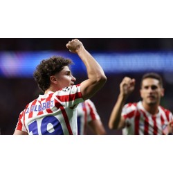Julián Álvarez behoudt een rationele houding ten opzichte van een transfer naar FC Barcelona Julián Álvarez behoudt een rationele houding ten opzichte van een transfer naar FC Barcelona